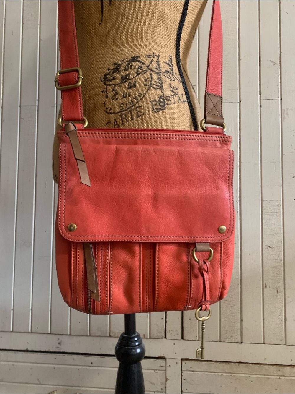 Vintage Fossil Coral Pink Leather Crossbody Shoulder Messenger Bag